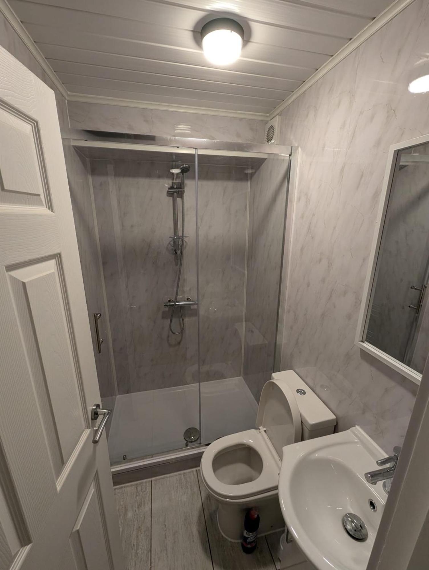 London En-Suite Double Rooms - Leytonstone E11 المظهر الخارجي الصورة